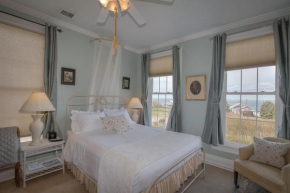  Shorecrest Bed and Breakfast  Саутолд